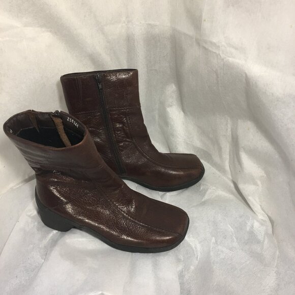 Hush Puppies Boot DRK BROWN mid sz 6.5 Square Toe Soft Leather Bootie Waterproof - Picture 13 of 14